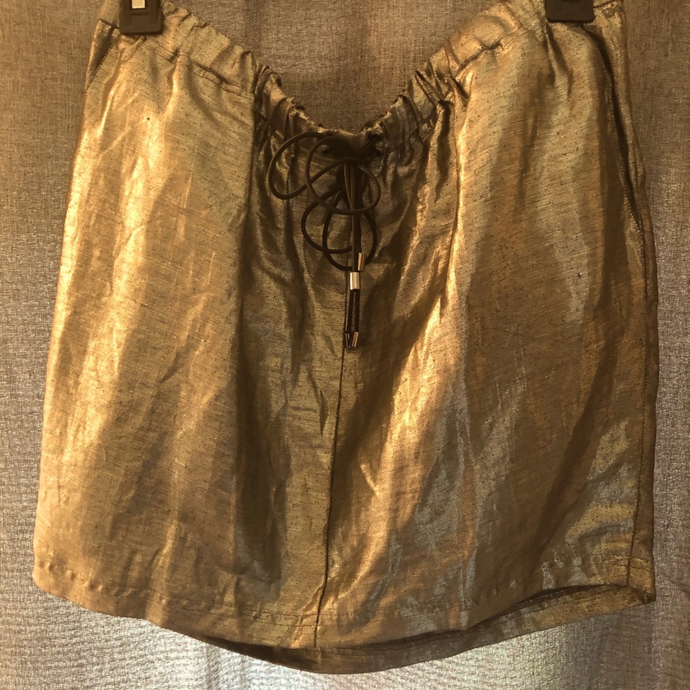 ELIZABETH AND JAMES Metallic Skirt